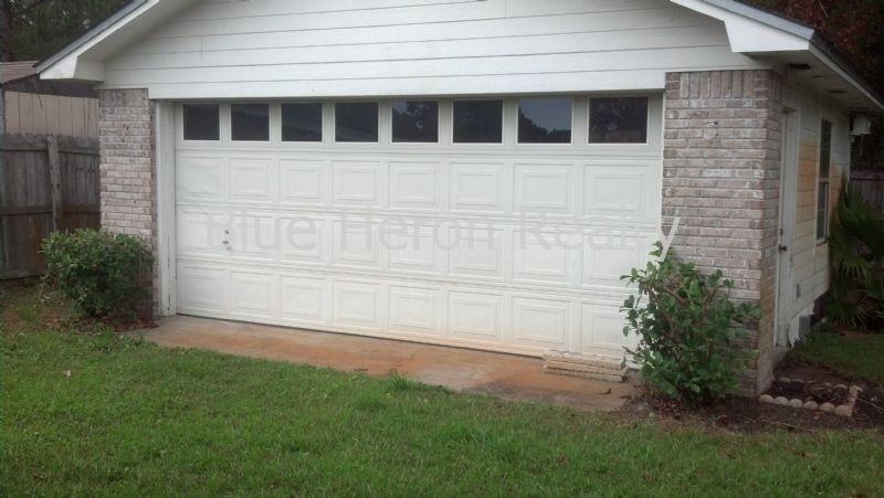 6817 Forsythe Dr - Photo 3 of 17