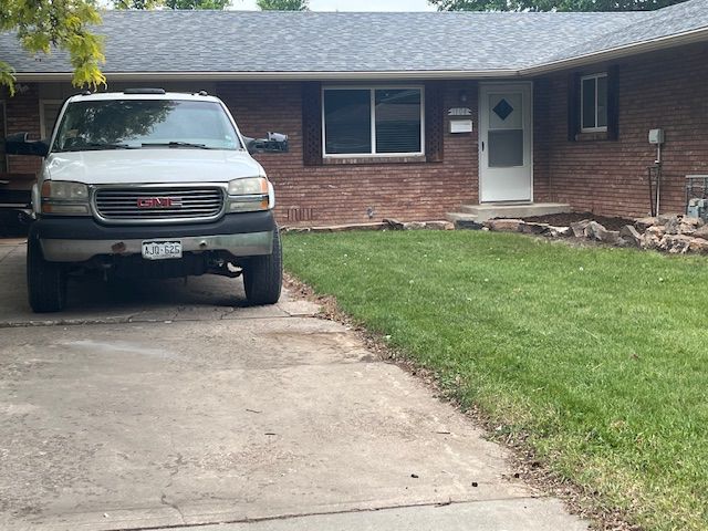 1104 Mchugh St - Photo 2 of 21