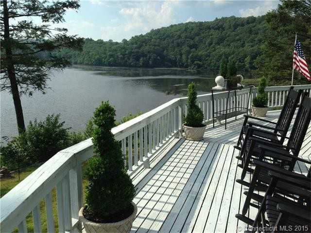 2 Cove Rd - Photo 2 of 15