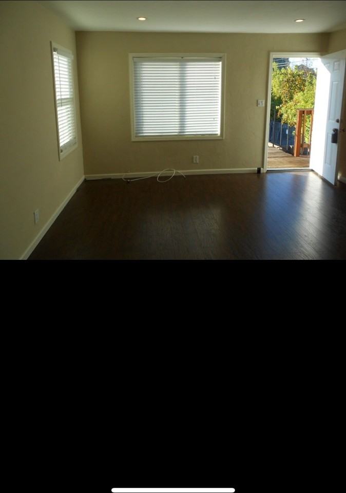 4026 Webster St #4026 - Photo 3 of 9