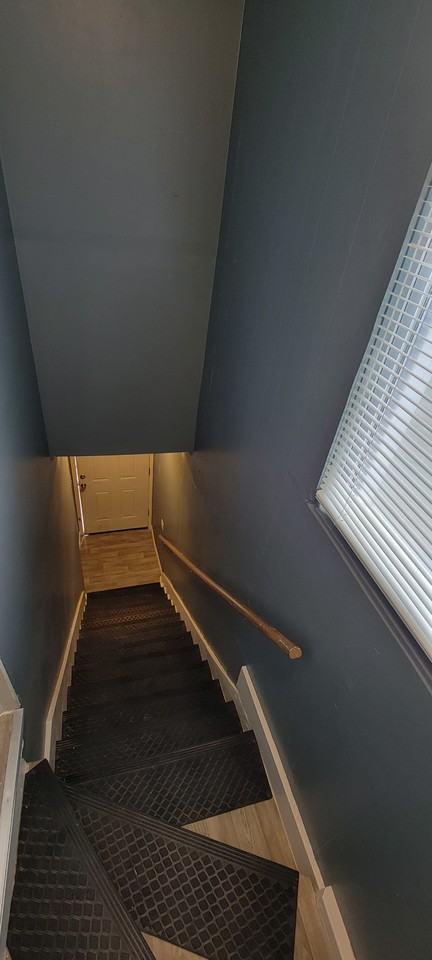 334 S 8th St #1-2 - Photo 3 of 11