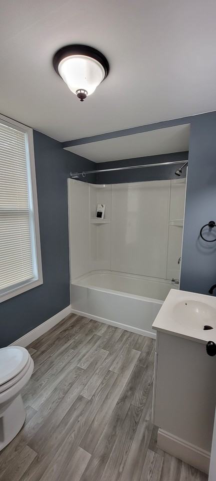 334 S 8th St #1-2 - Photo 7 of 11