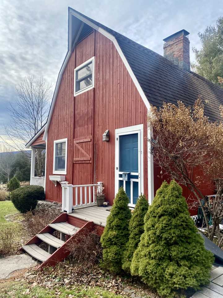 64 Van Ettan Rd #NA - Photo 3 of 18