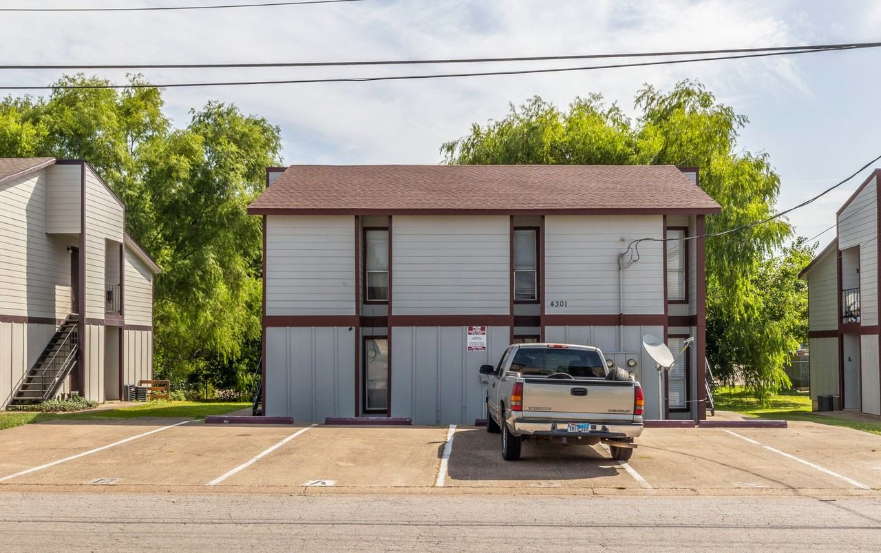 4301 Boyett St #A - Photo 2 of 9