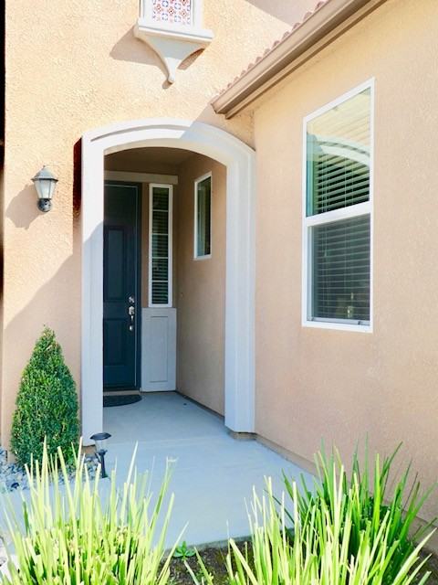 693 Kaweah Ave #NA - Photo 2 of 28