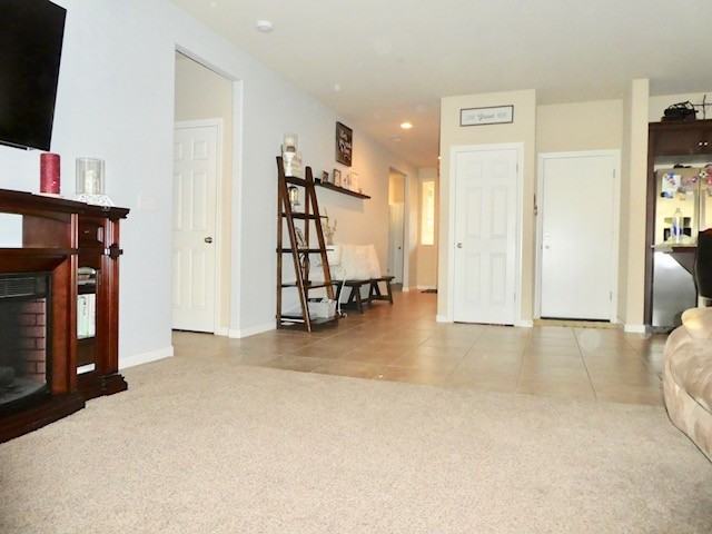 693 Kaweah Ave #NA - Photo 6 of 28