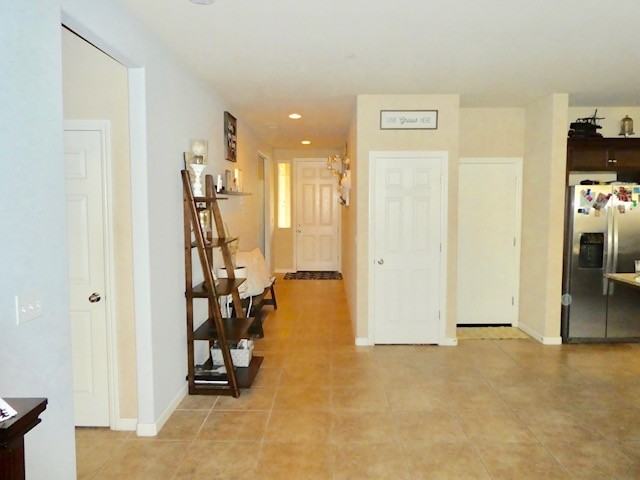 693 Kaweah Ave #NA - Photo 7 of 28