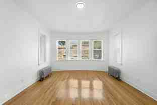 8101 S Drexel Ave - Photo 1 of 1