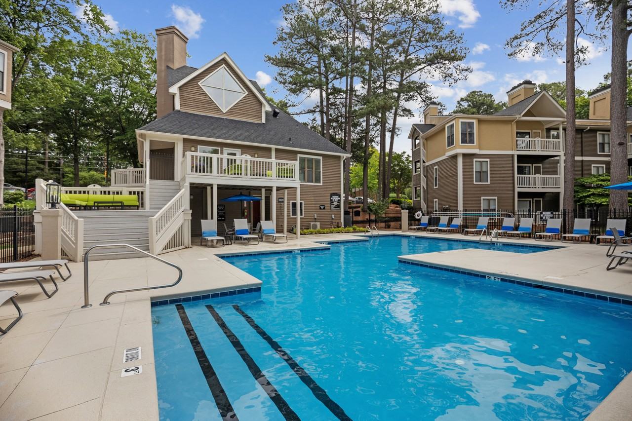 Sommerset Place - Photo 5 of 35