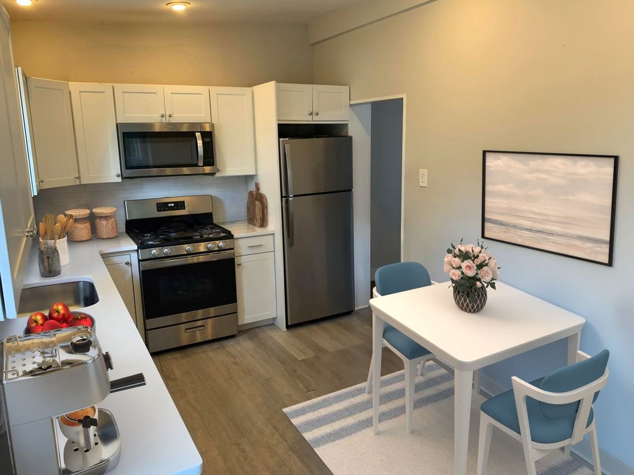 716 E Railroad Ave - Photo 2 of 4