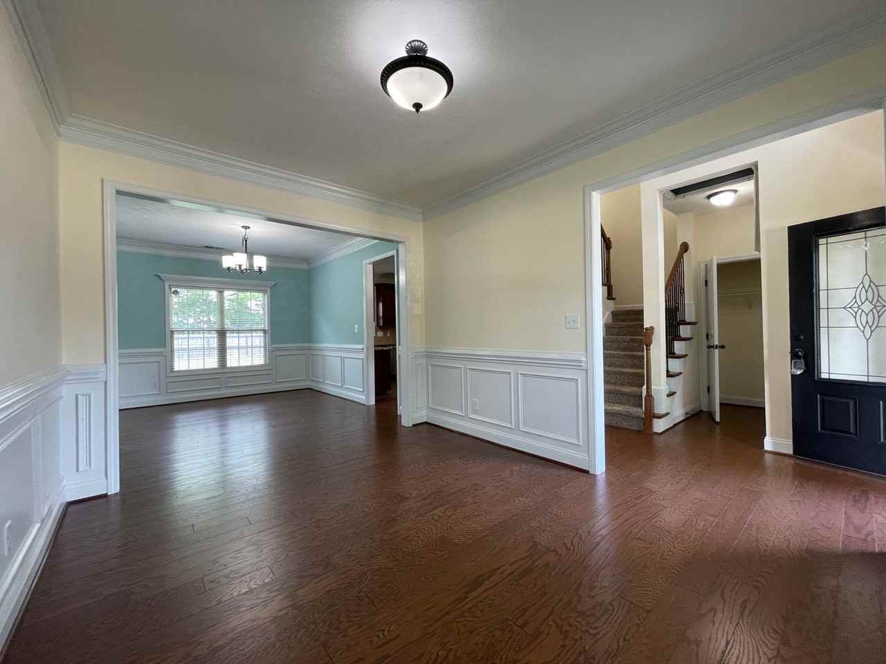 4014 Pleasantburg Dr - Photo 3 of 26