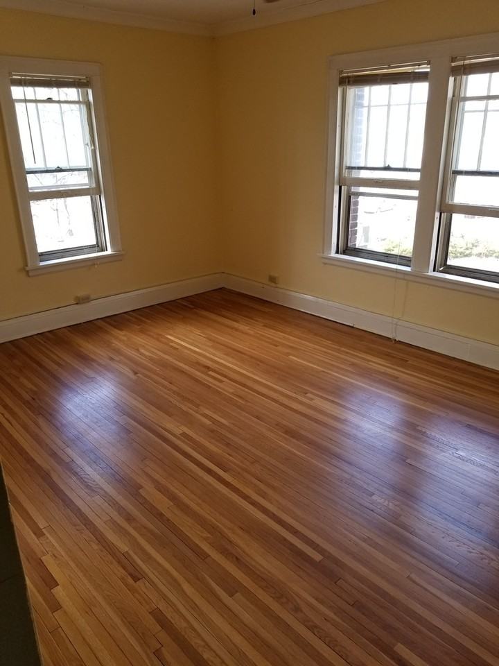 Twin Court Apartments - Photo 3 of 31