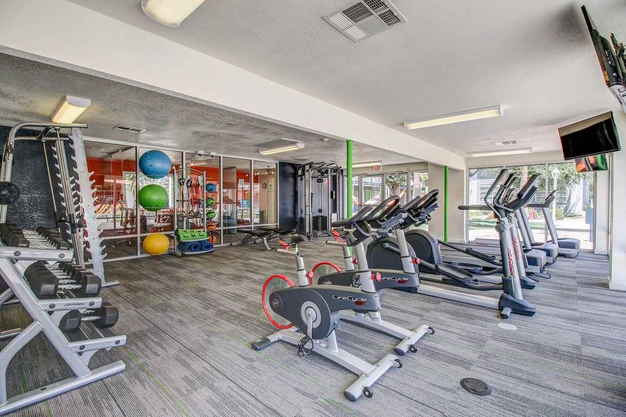 Studio 710 Apartments - Photo 5 of 33