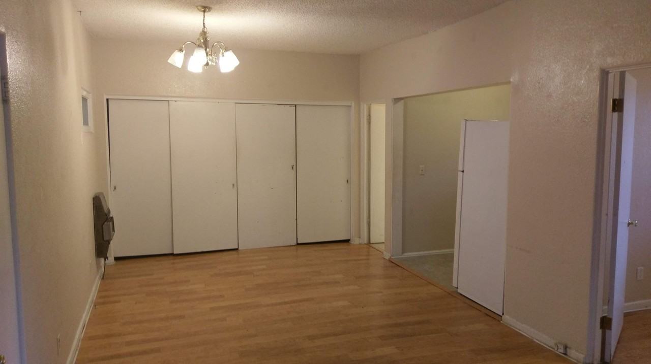 611 S Palm Ave - Photo 3 of 17