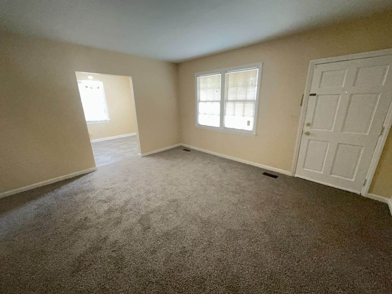 4214 Forrest Rd - Photo 2 of 11