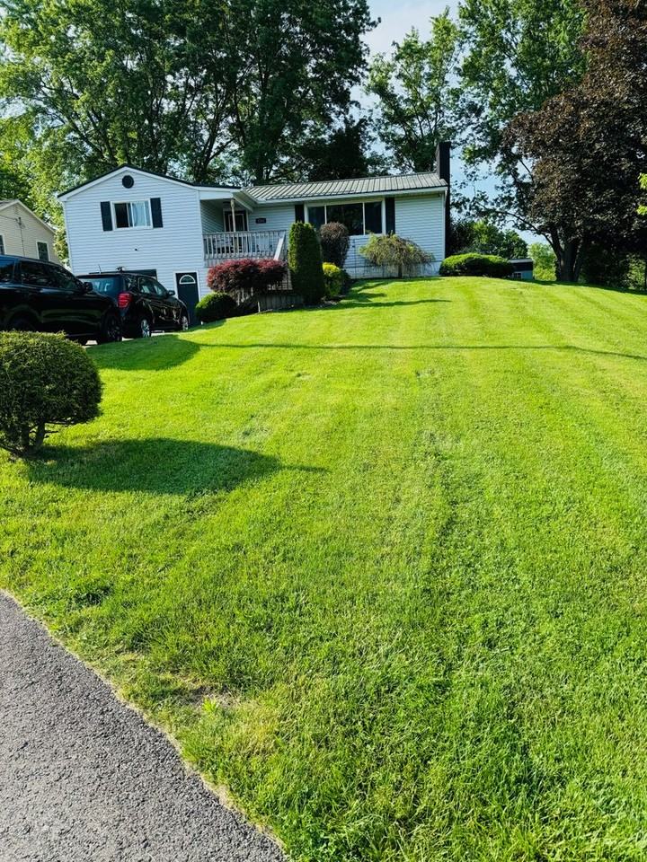 1244 Walker Ave E - Photo 2 of 22