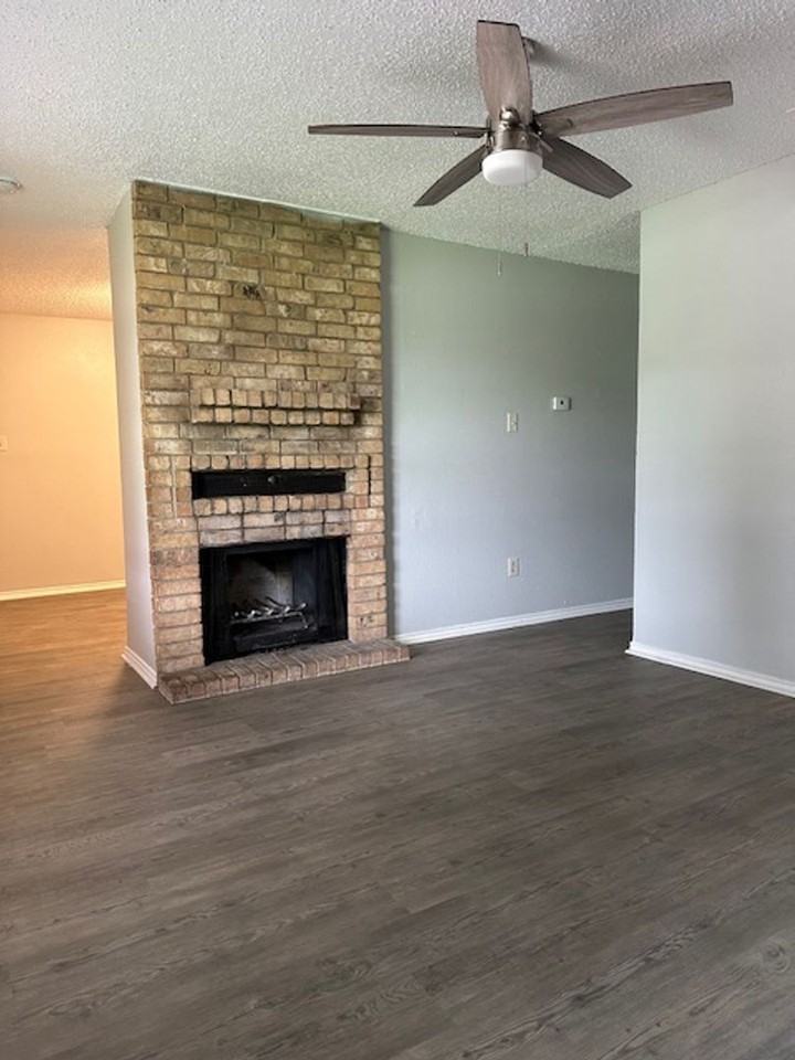 PEPERPORT.4001-4003 - Photo 3 of 5