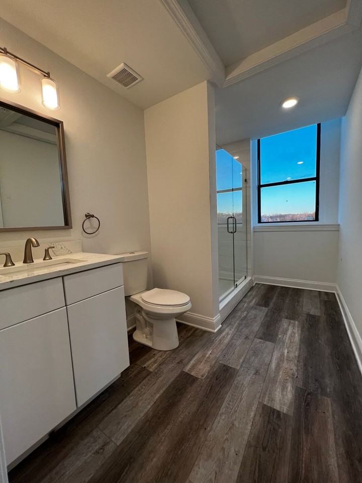 6800 Market Residential - Photo 3 of 8