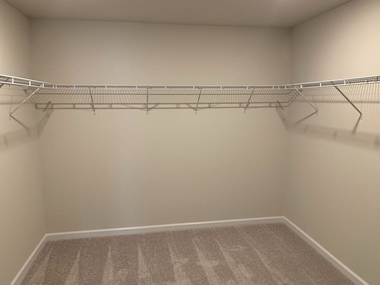 17212 Snug Harbor Rd - Photo 5 of 37