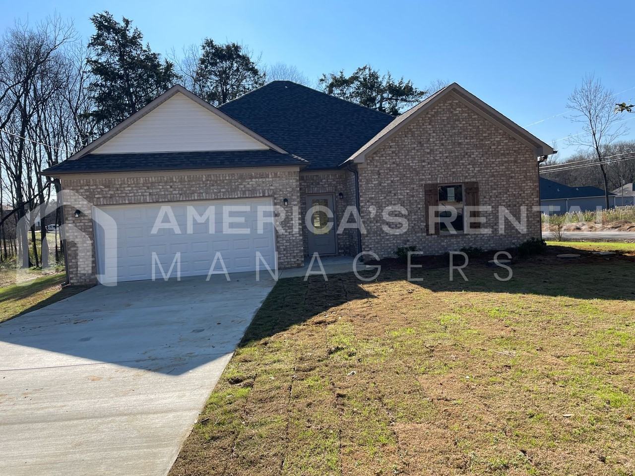 384 S Pine Dr - Photo 2 of 30