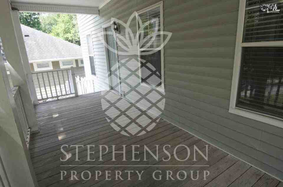 1 Graymont Cir #1 - Photo 2 of 11