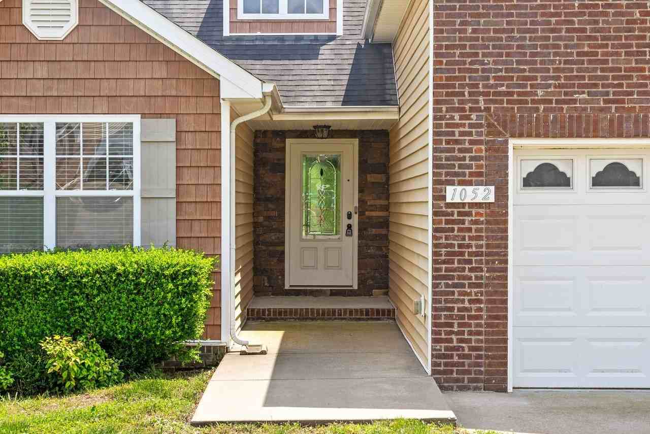 1052 Ishee Dr - Photo 3 of 28