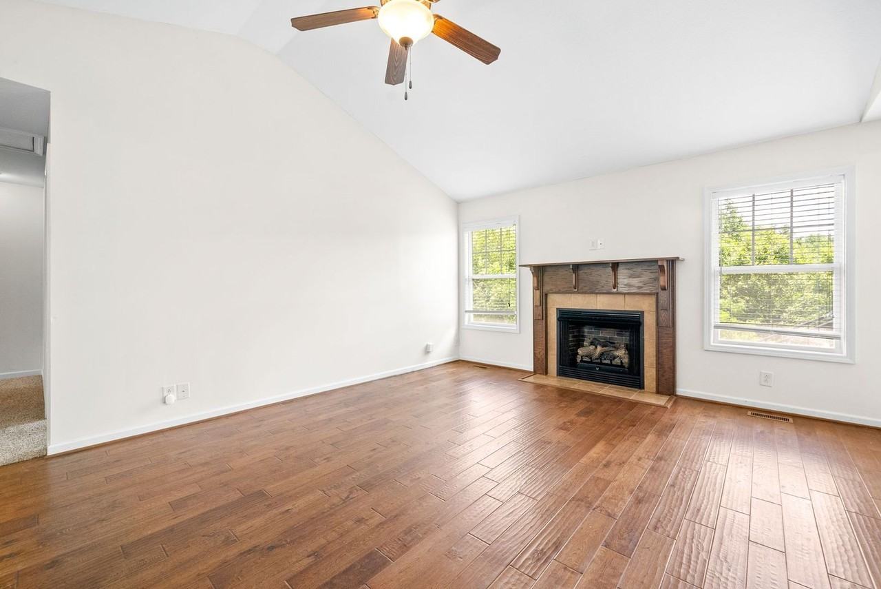 1052 Ishee Dr - Photo 7 of 28