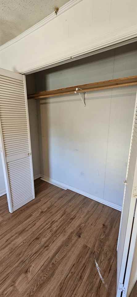 212 N Dogwood Dr #1 - Photo 3 of 4