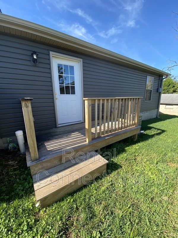 1210 N Madison St #A - Photo 2 of 10