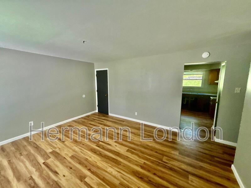 8442 Evans Ave - Photo 3 of 19