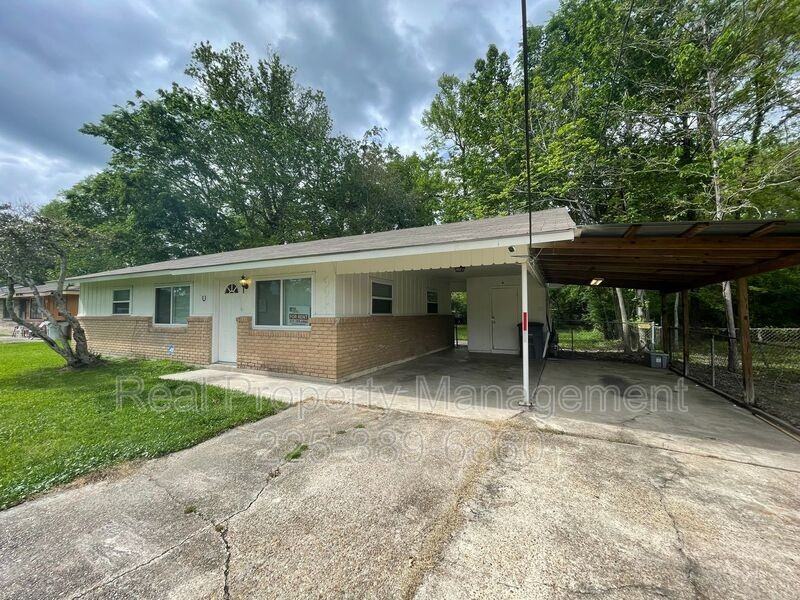 4411 Baker Blvd - Photo 2 of 15