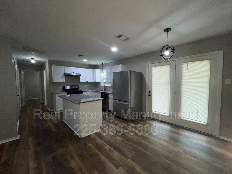 4411 Baker Blvd - Photo 6 of 15