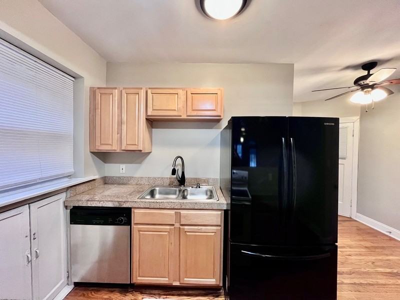 1535 Mccausland Ave #A - Photo 4 of 12