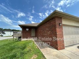 featured image of 5692 N Purple Ln