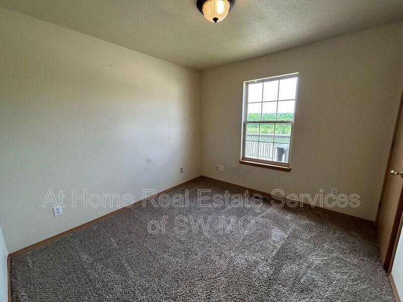 5692 N Purple Ln - Photo 6 of 10