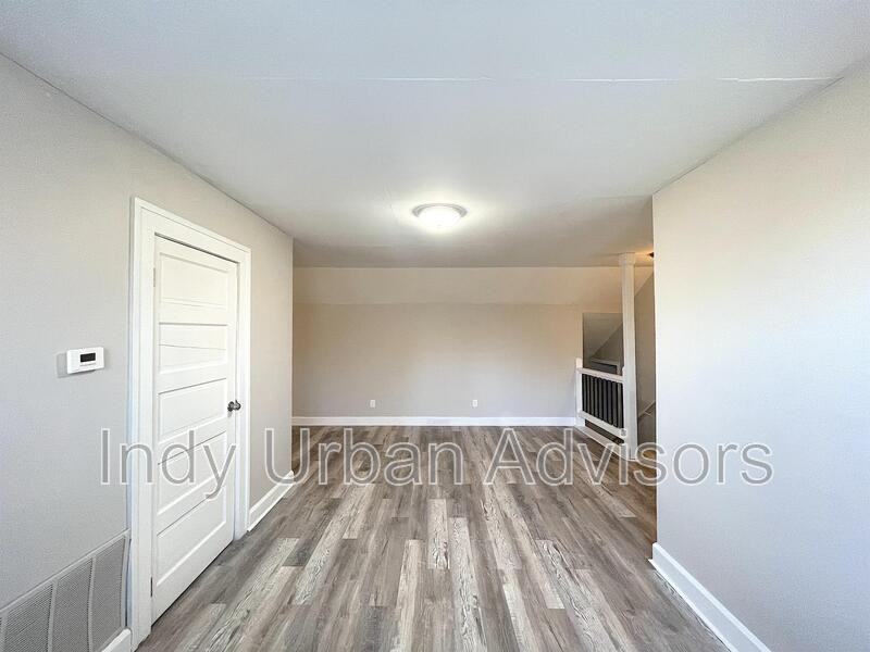 101 S Bancroft St - Photo 3 of 12