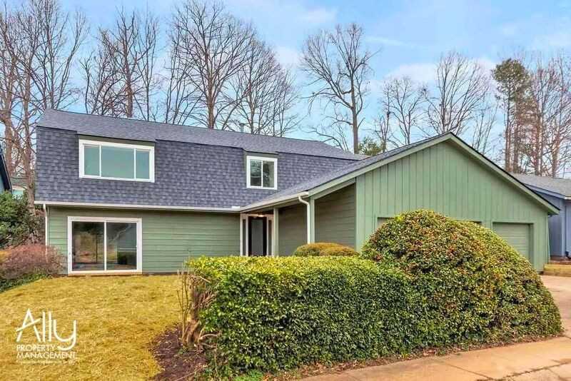 1479 Monterey Dr - Photo 2 of 30