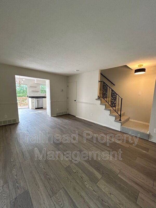 7115 Nw Winter Ave - Photo 2 of 16