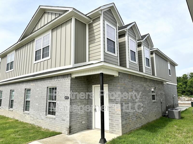 801 S Amarillo Ave - Photo 2 of 28