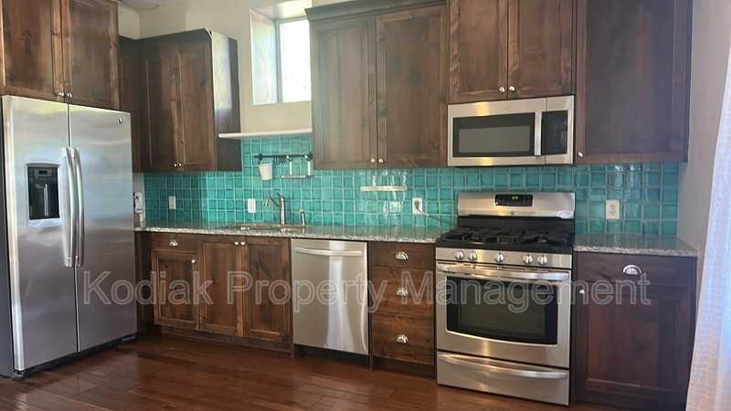 312 Ne - Photo 7 of 22