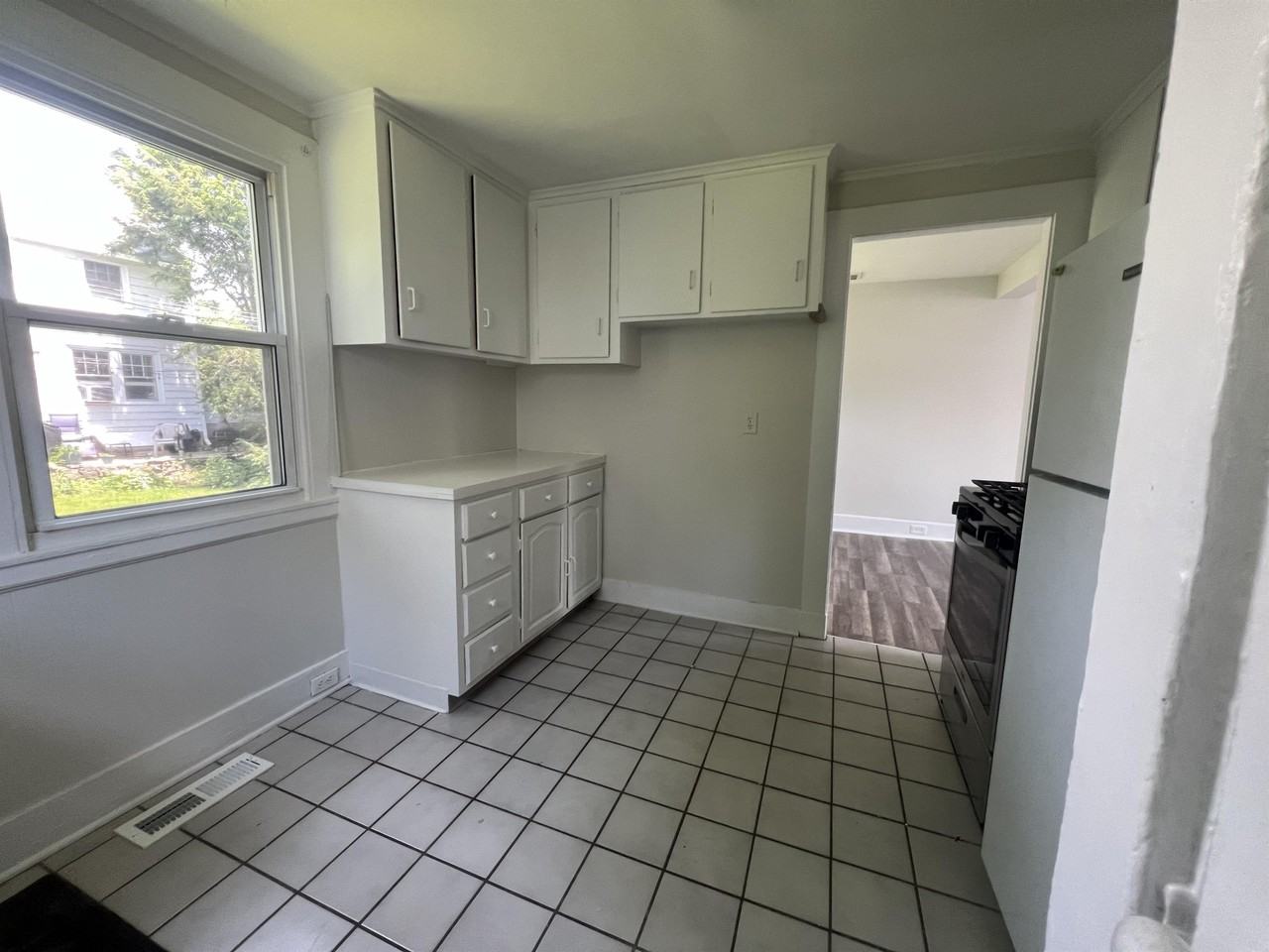 1-25 Highland Avenue - Photo 6 of 11