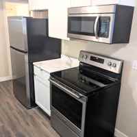 featured image of 920 Summit Ave