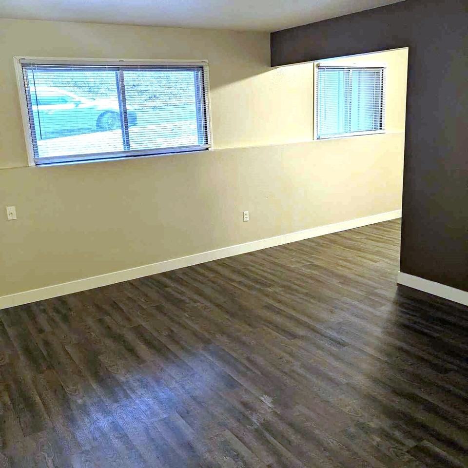 Summit Bryant - Photo 6 of 47