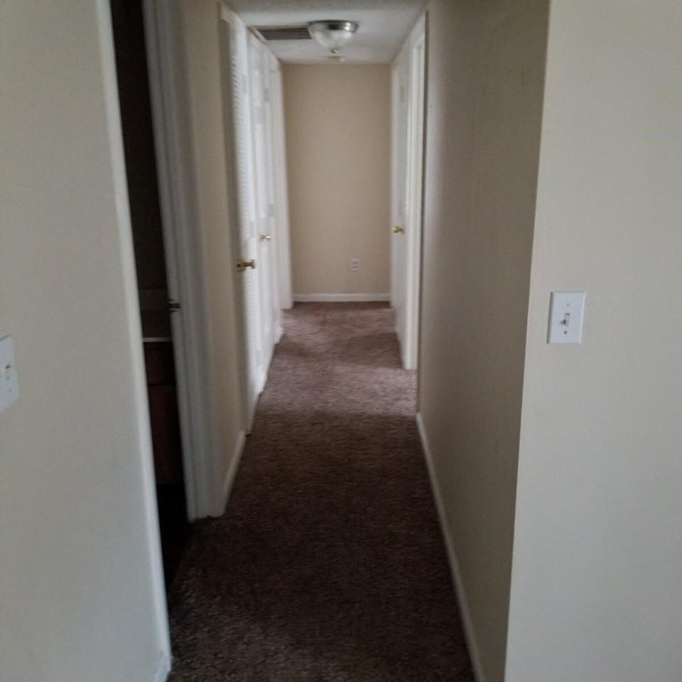 4111-5 Blue Lick Court - Photo 3 of 9