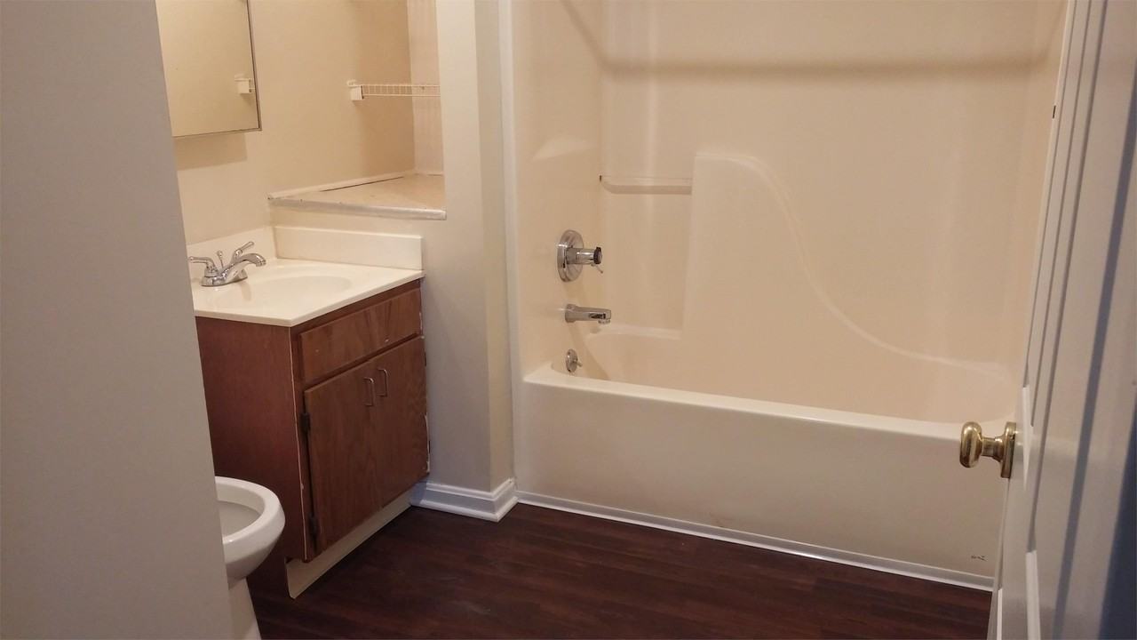 4111-5 Blue Lick Court - Photo 7 of 9