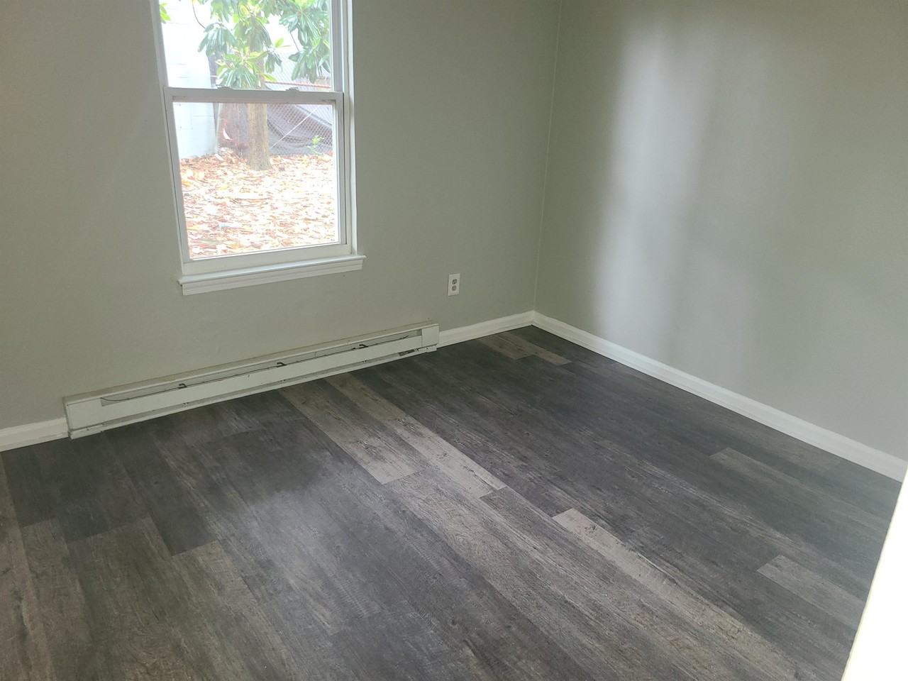 1565 Aspin Street - Photo 7 of 9