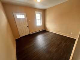 featured image of 123 S Gilbert St