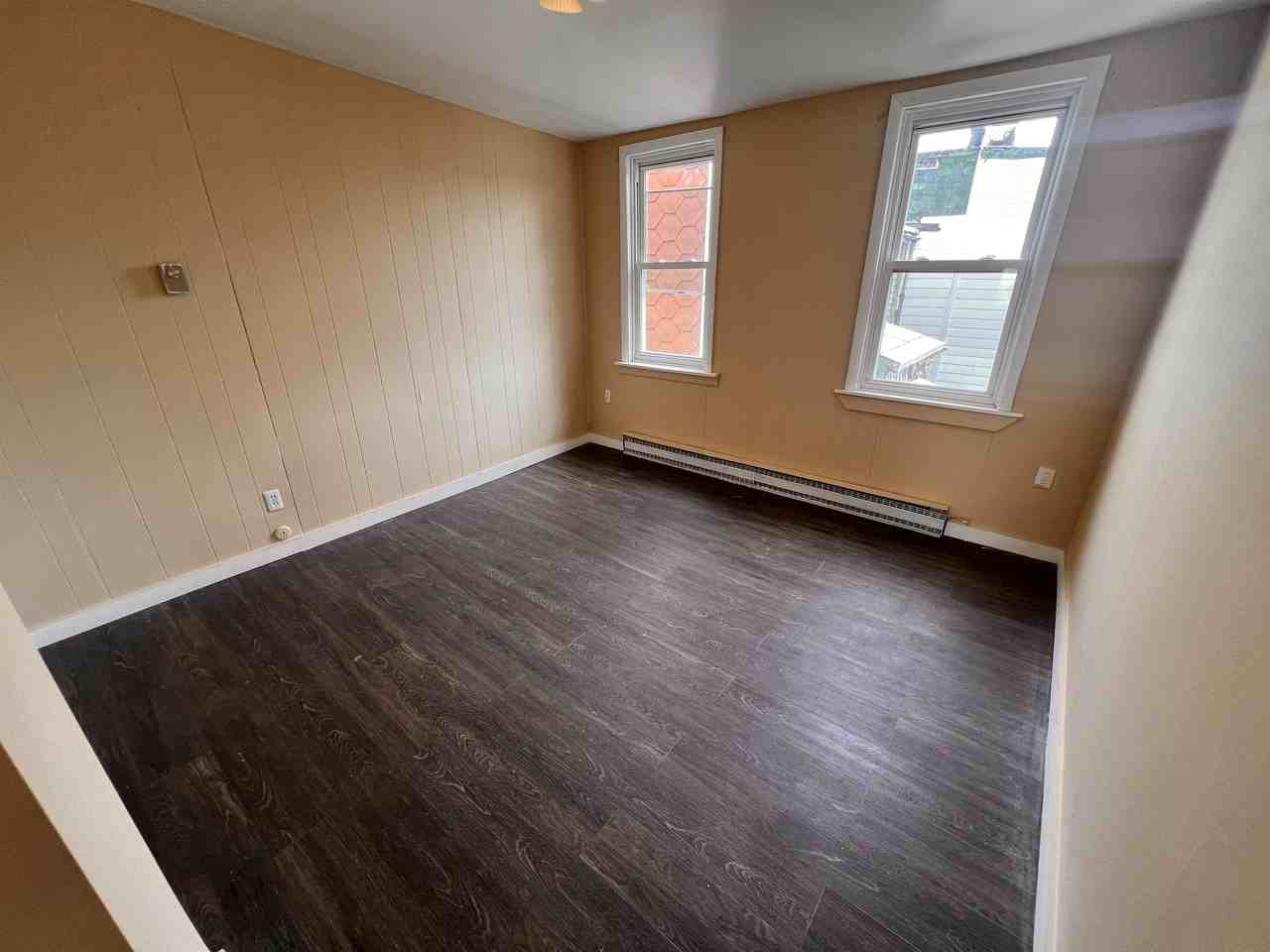 123-131 South Gilbert Street - Photo 4 of 31