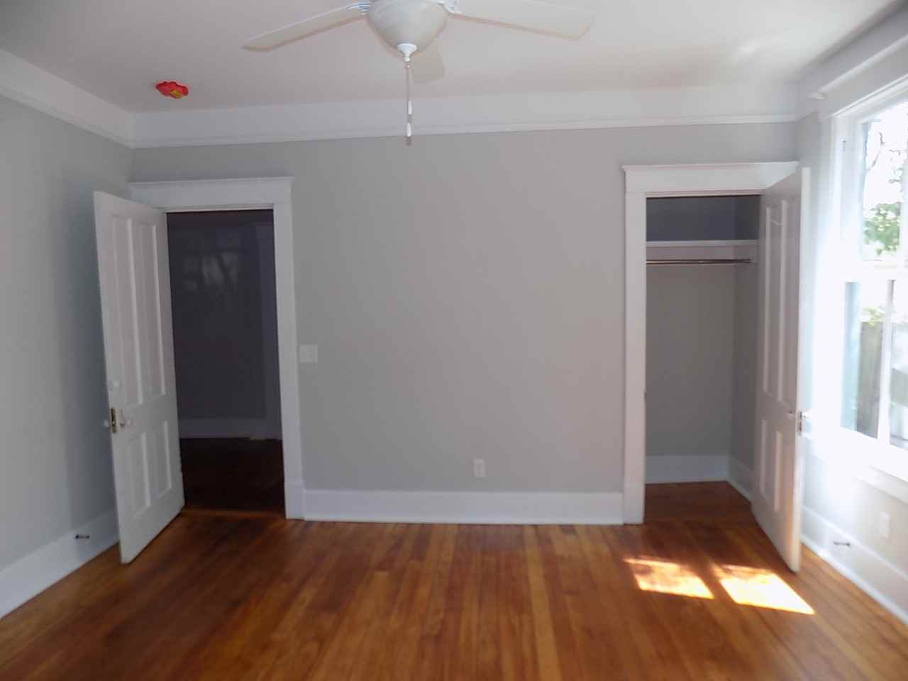 2109 Abercorn St - Photo 4 of 9