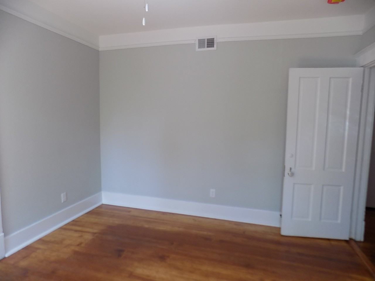 2109 Abercorn St - Photo 7 of 9